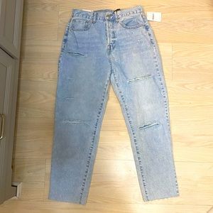 Forever 21 high waisted, ripped, light washed mom jeans size 28